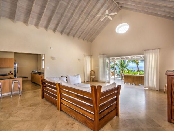 Barbados Home 975439