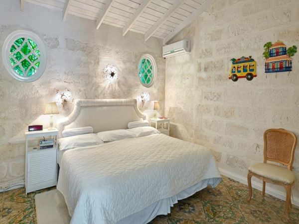Barbados Home 975440