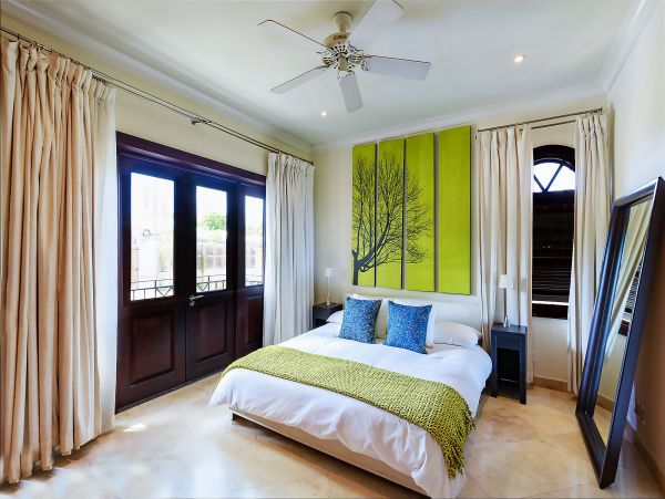 Barbados Condo 975442