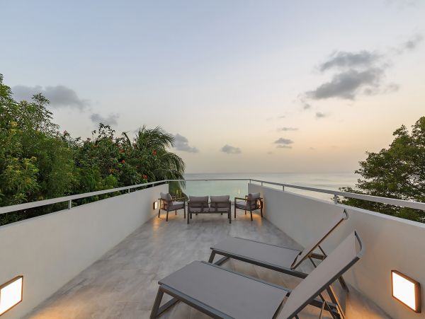 Barbados Home 975443