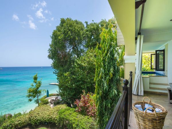 Barbados Home 975444