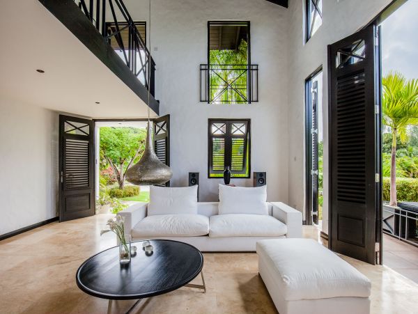Barbados Home 975446