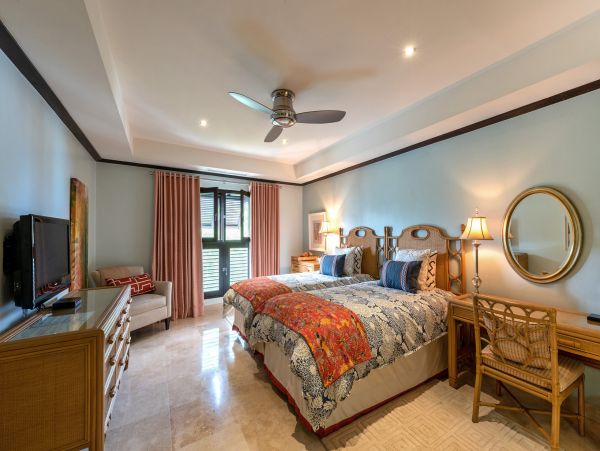 Barbados Condo 975449