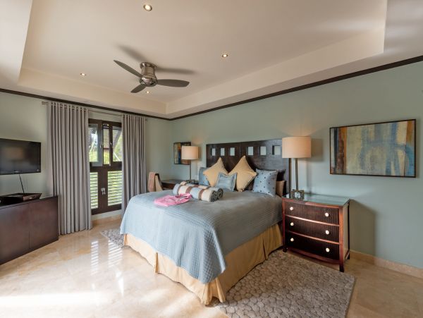 Barbados Condo 975449