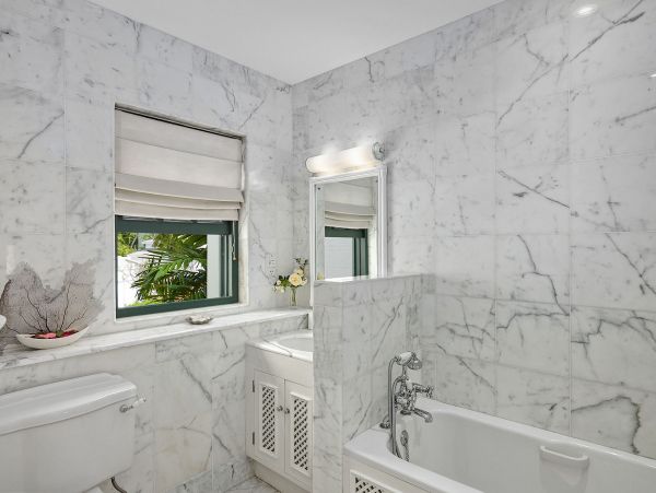 Barbados Home 975464
