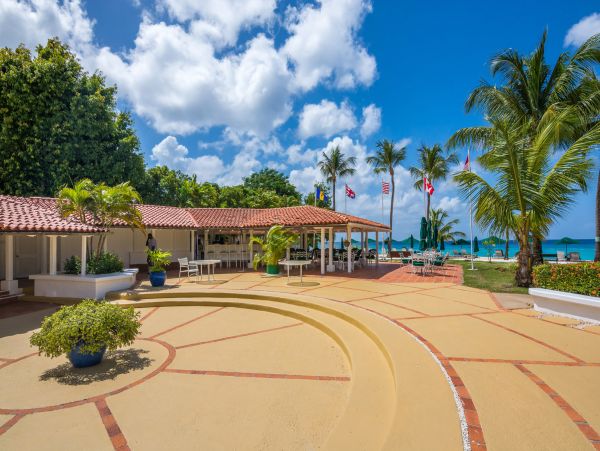 Barbados Home 975465