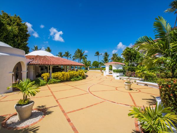 Barbados Home 975465