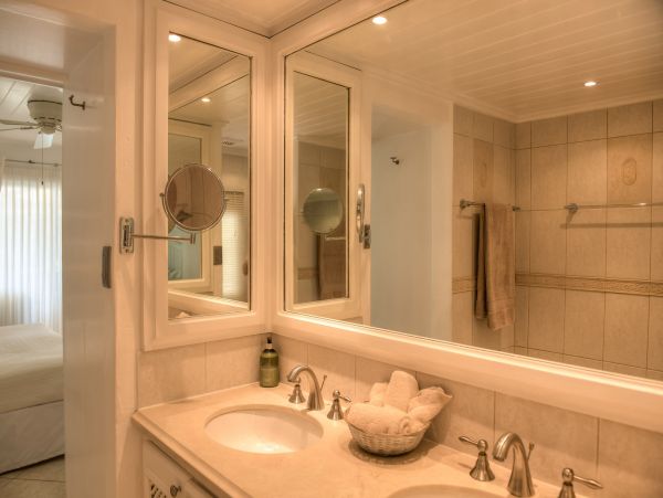 Barbados Home 975465