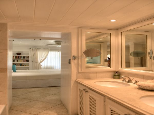 Barbados Home 975465