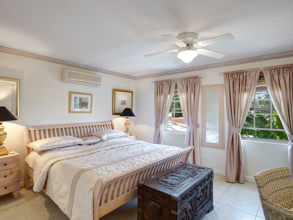 Barbados Home 975470