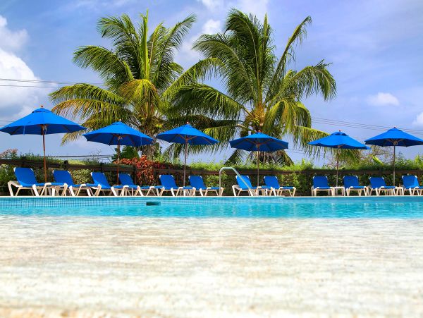 Barbados Condo 975472