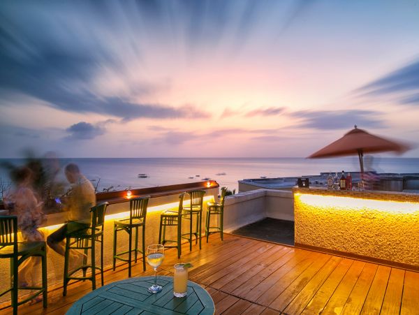 Barbados Condo 975472