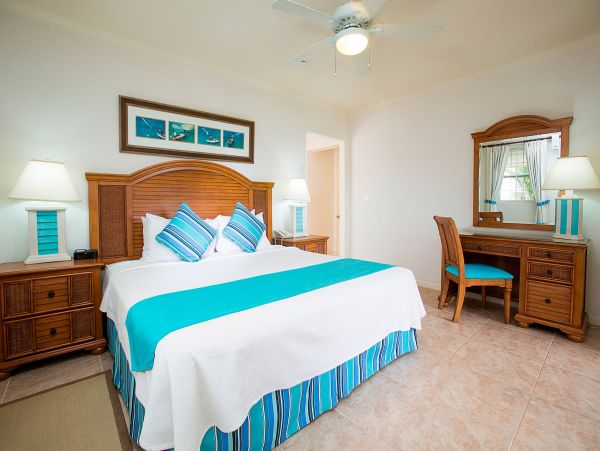 Barbados Condo 975472