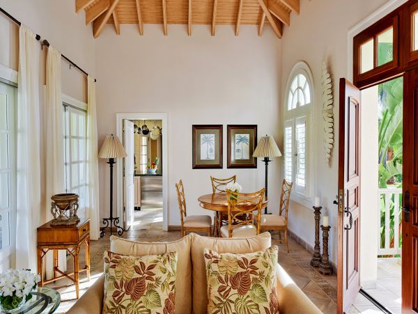 Oceanfront Stunning Ten Bedroom Estate in Saint Martin
