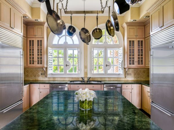 Oceanfront Stunning Ten Bedroom Estate in Saint Martin