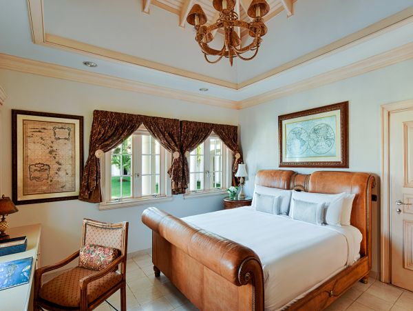 Oceanfront Stunning Ten Bedroom Estate in Saint Martin