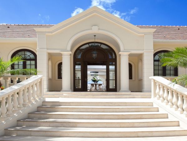 Oceanfront Stunning Ten Bedroom Estate in Saint Martin