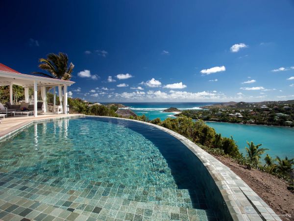 St. Barts Home 975539