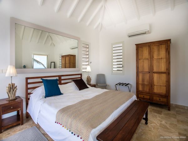 St. Barts Home 975539