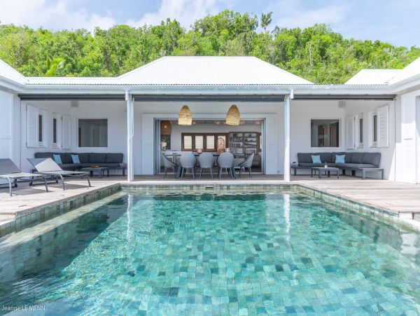 St. Barts Home 975540