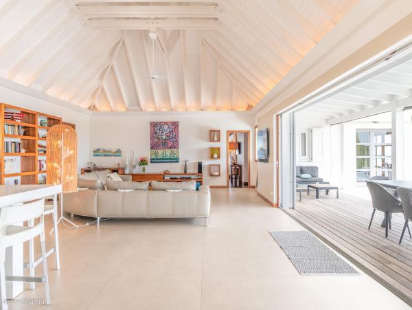 St. Barts Home 975540
