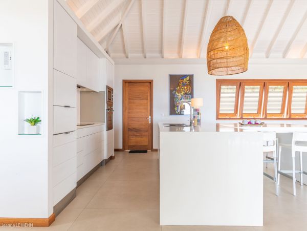 St. Barts Home 975540