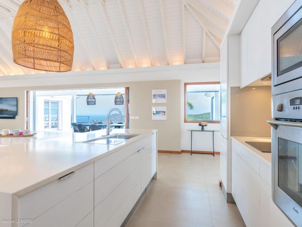 St. Barts Home 975540