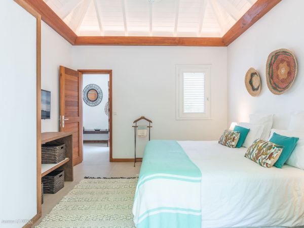 St. Barts Home 975540