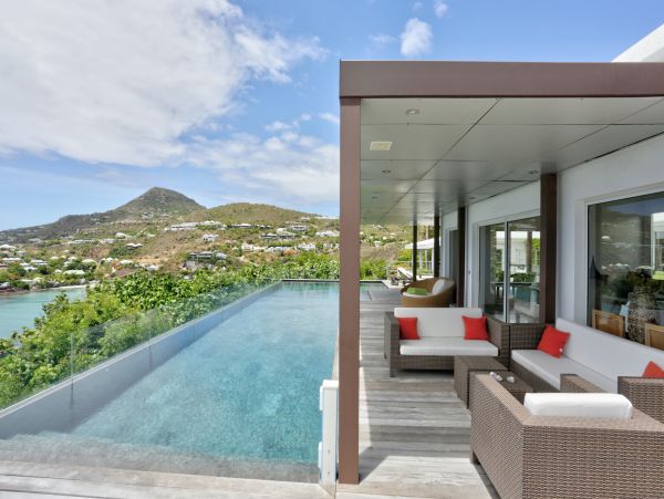 St. Barts Home 975541