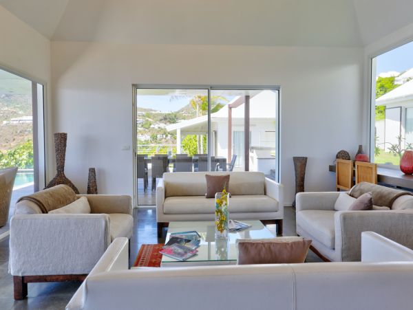 St. Barts Home 975541