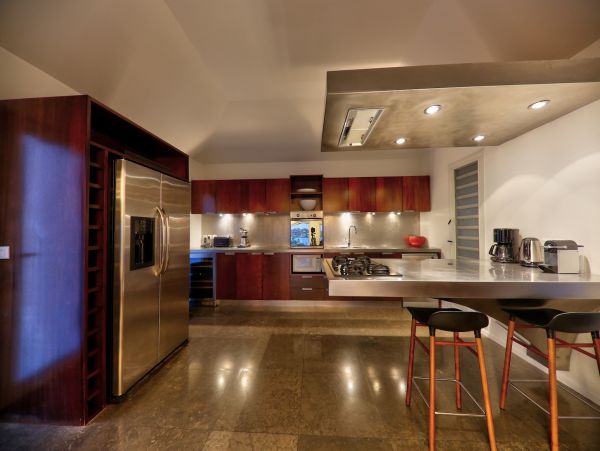 St. Barts Home 975541