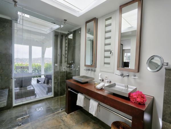St. Barts Home 975541