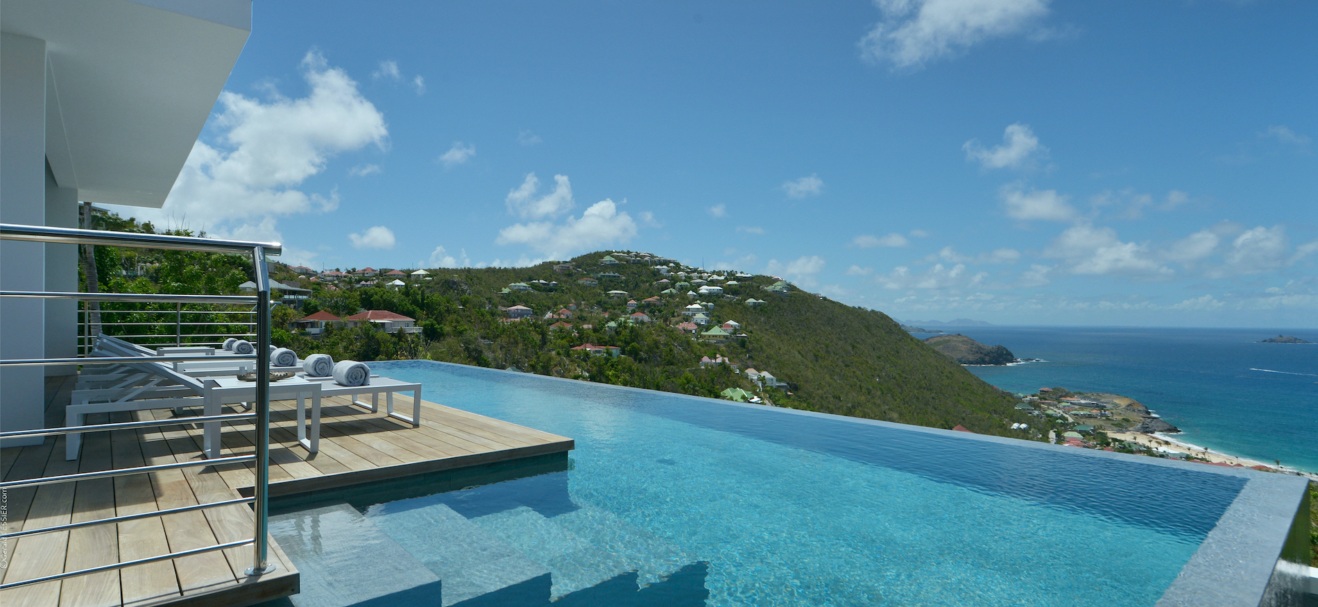 St. Barts Home 975548