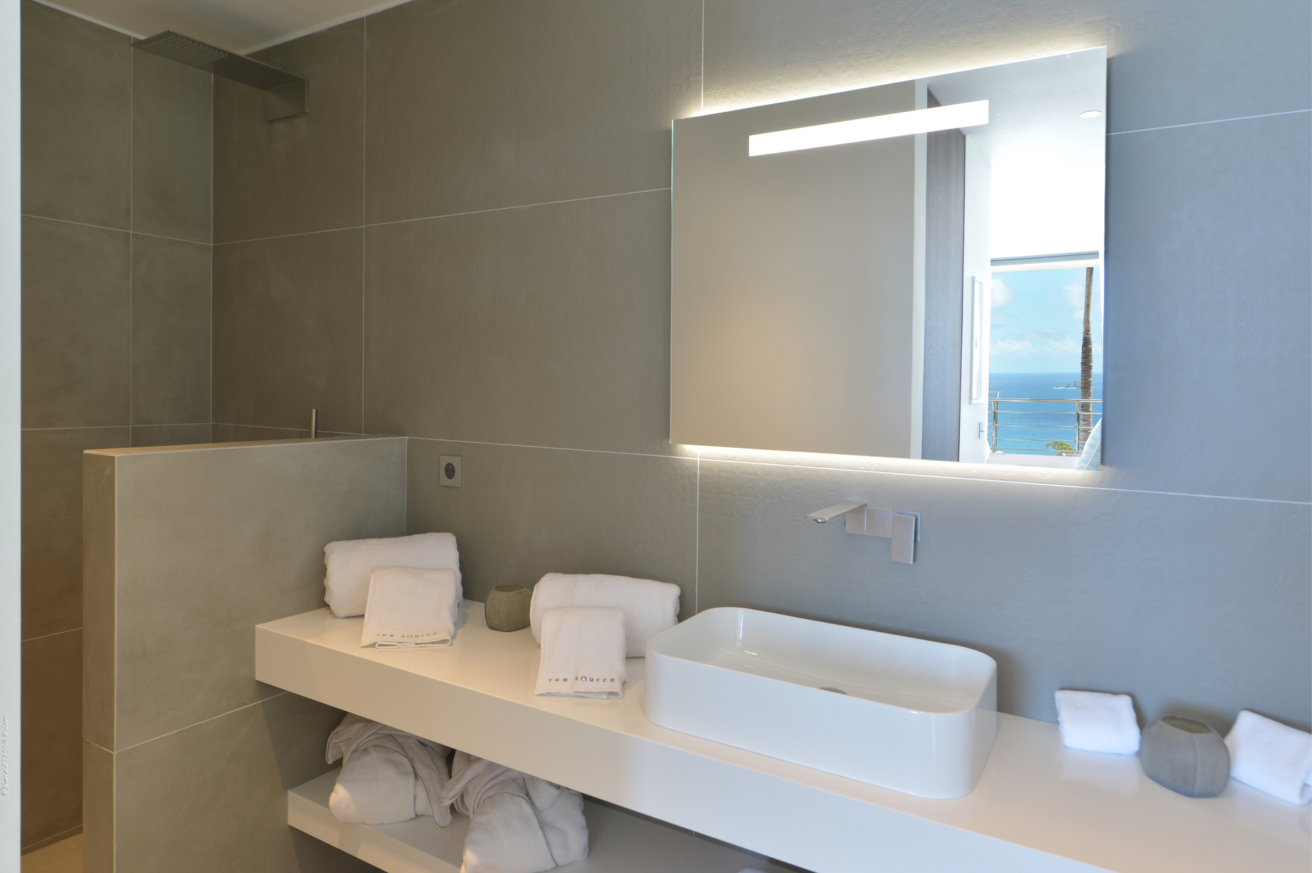 St. Barts Home 975548