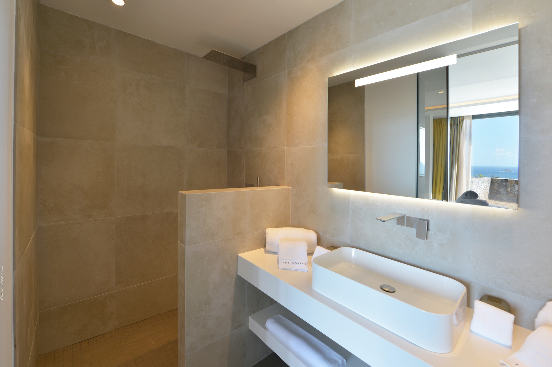 St. Barts Home 975548