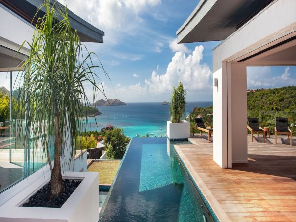 St. Barts Home 975554