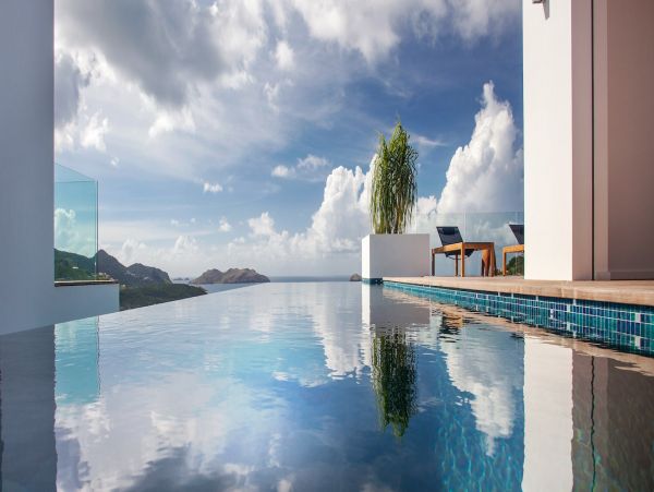St. Barts Home 975554