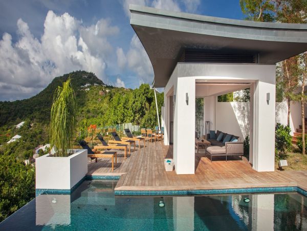 St. Barts Home 975554