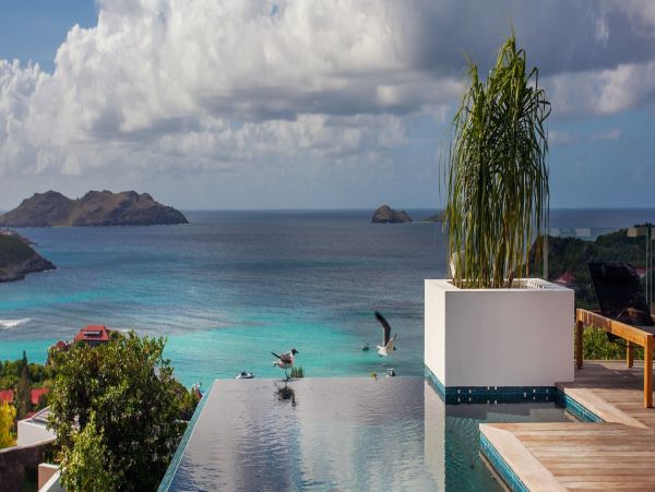 St. Barts Home 975554