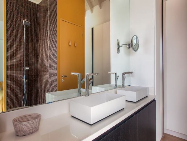 St. Barts Home 975554