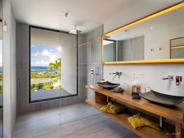 St. Barts Home 975555
