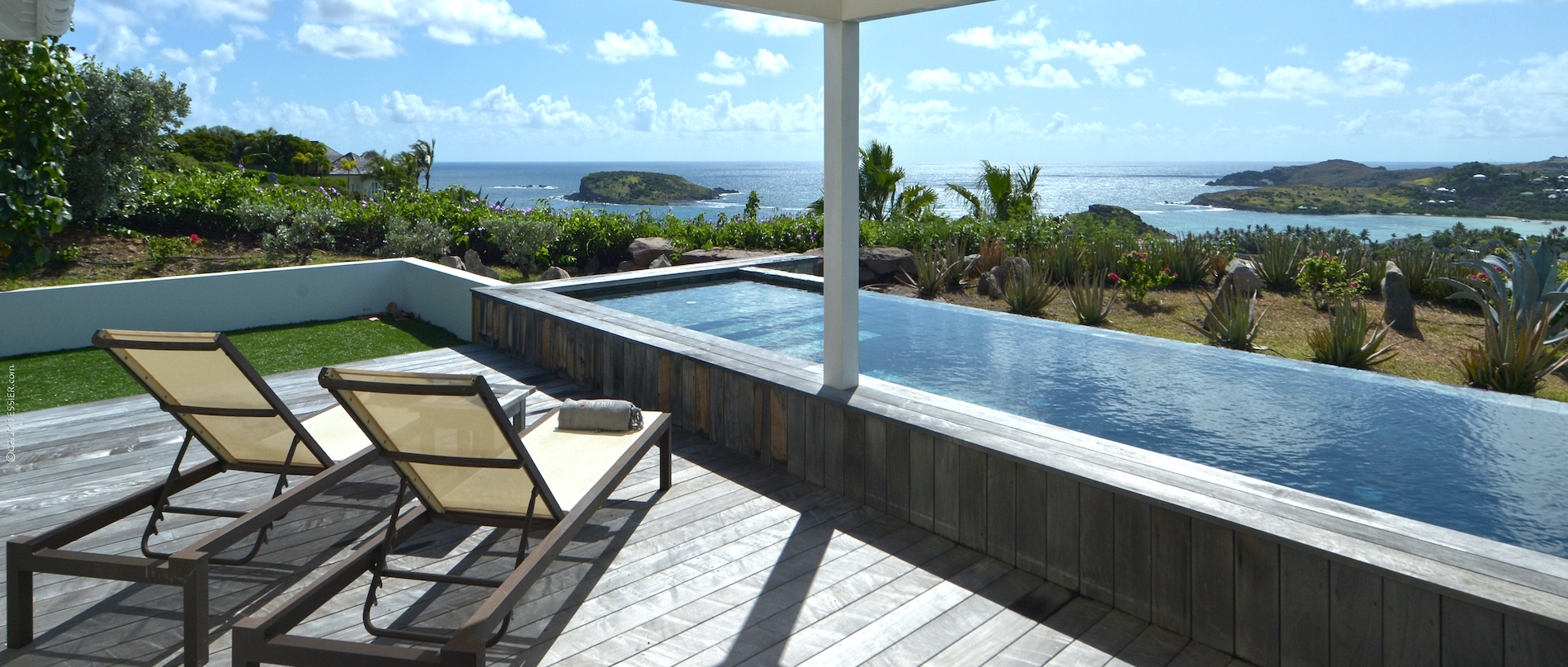 St. Barts Home 975558