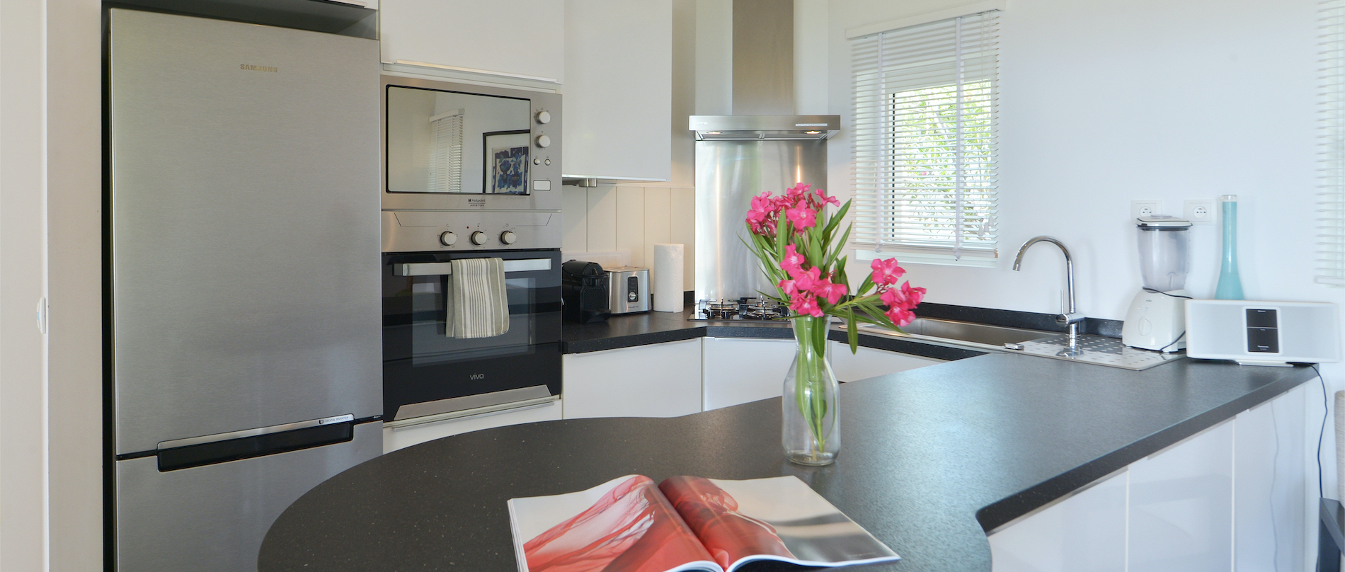 St. Barts Home 975558