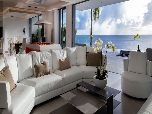 St. Barts Home 975561
