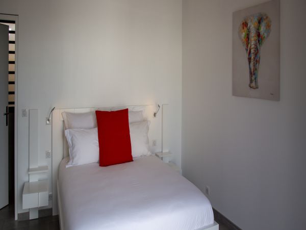 St. Barts Home 975563