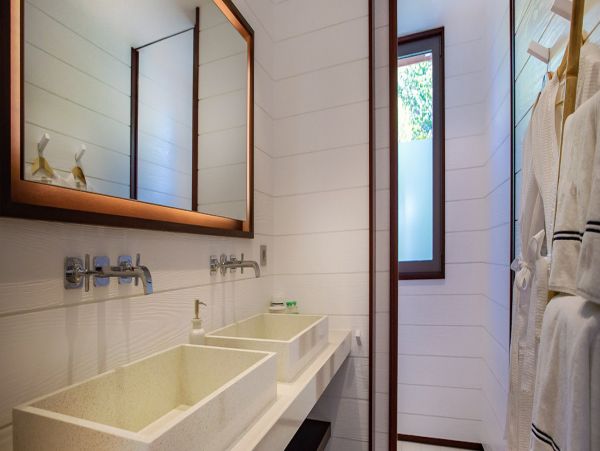 St. Barts Home 975564