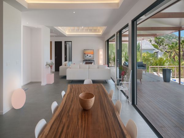 St. Barts Home 975565