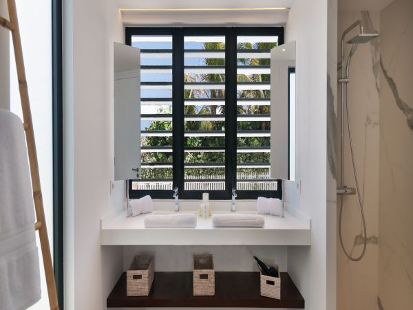 St. Barts Home 975565