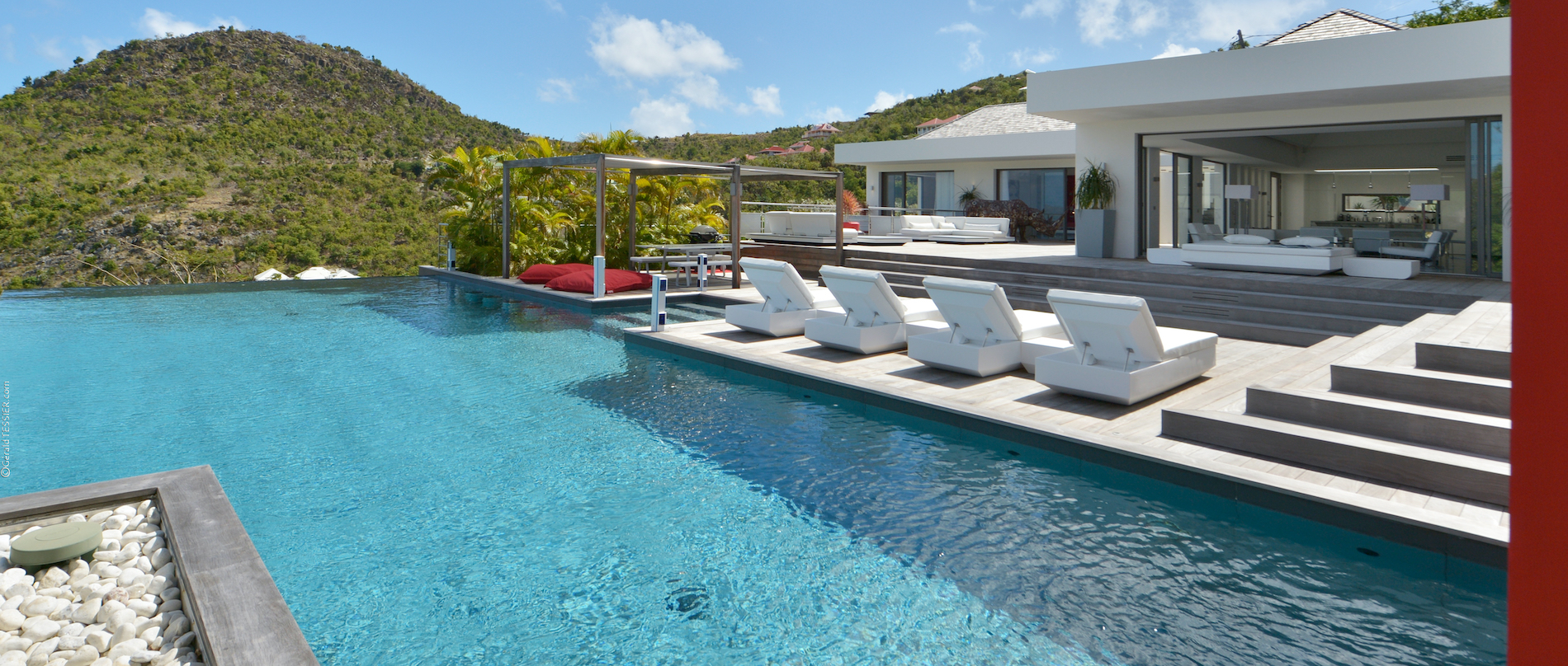 St. Barts Home 975571