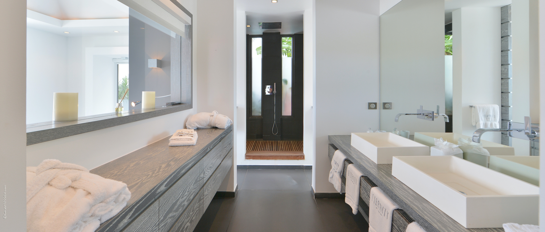 St. Barts Home 975571